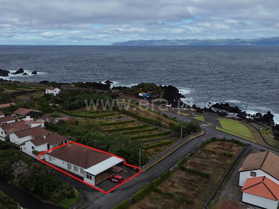 Erhvervsejendom i Sao Roque do Pico, Pico - foto 1