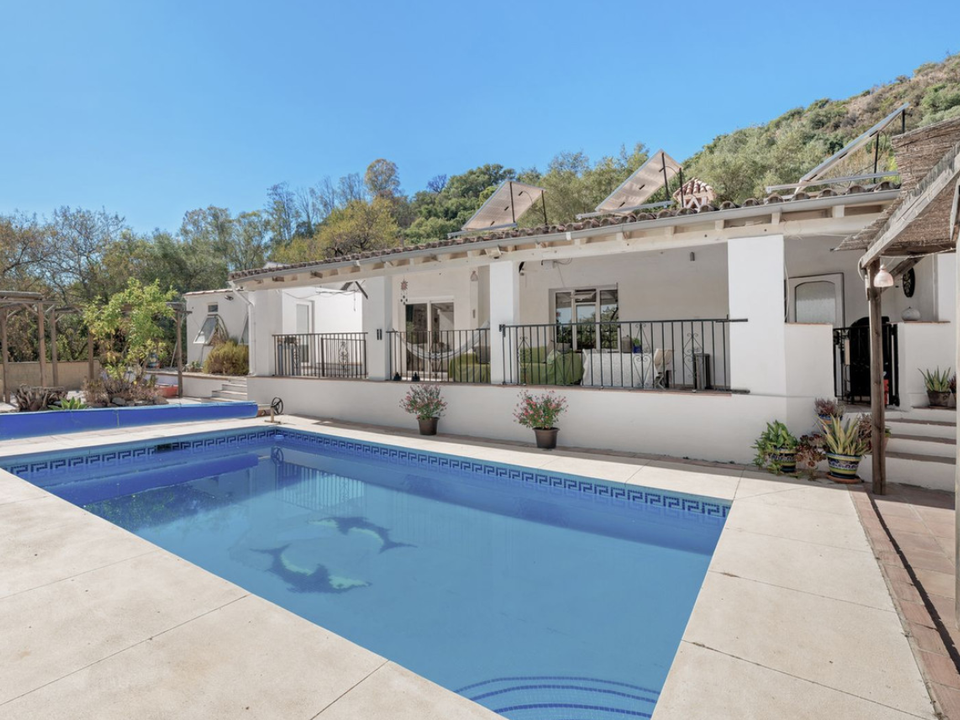 Villa i Estepona, Malaga - foto 1