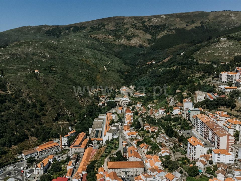 Erhvervsejendom i Covilha, Castelo Branco - foto 5