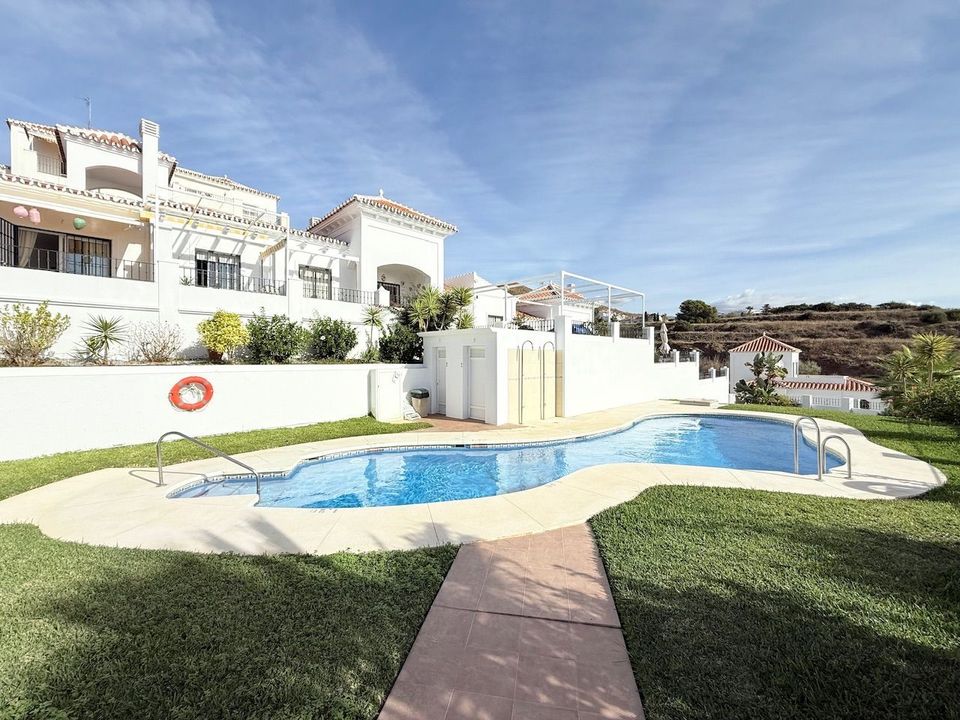 Duplex i Torrox Costa, Malaga - foto 2