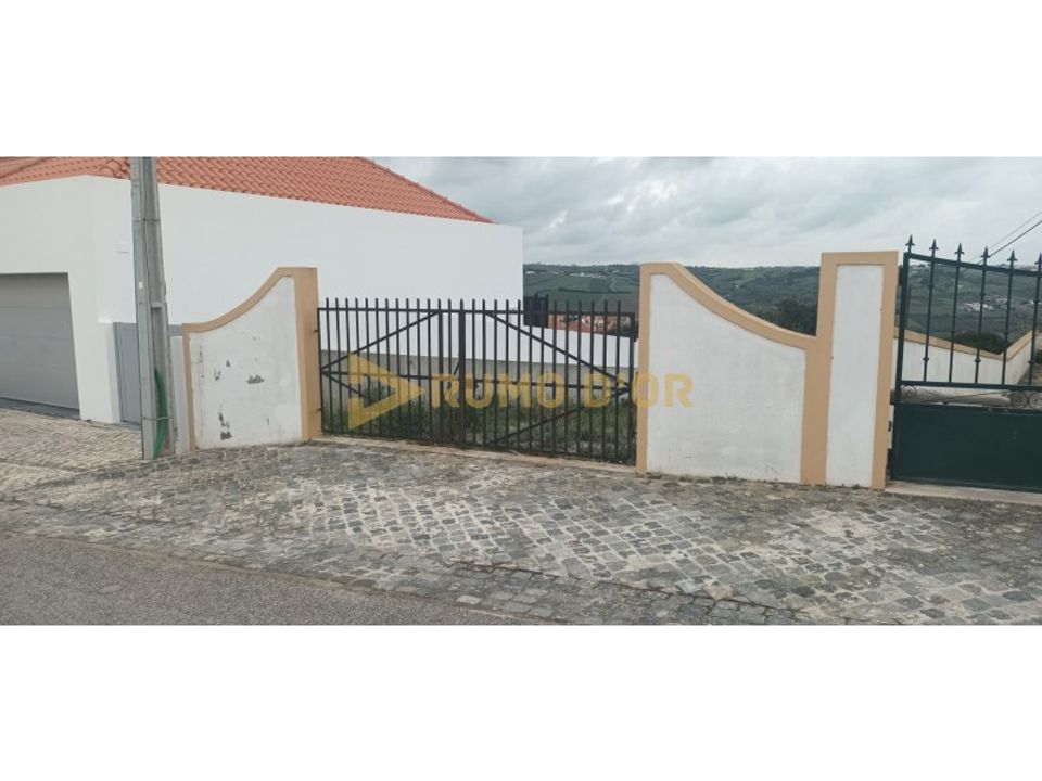 Helårsgrund i Alenquer, Lisbon - foto 2