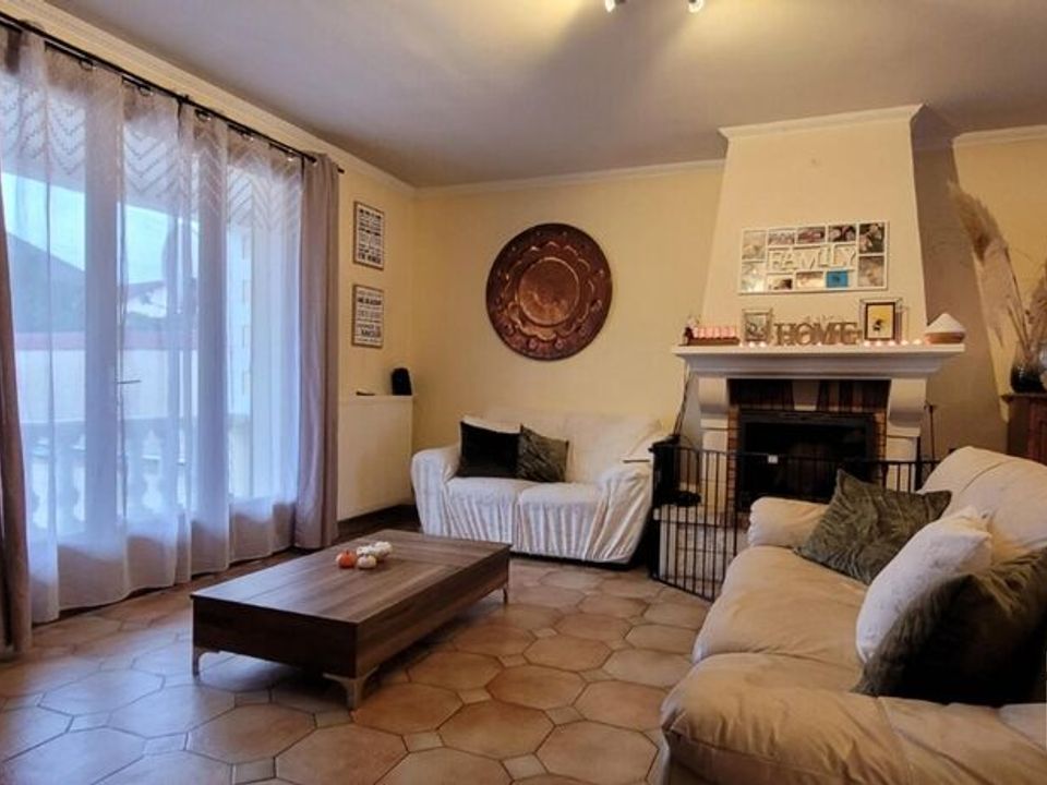 Villa i Tremblay-en-France, Seine-Saint-Denis - foto 2