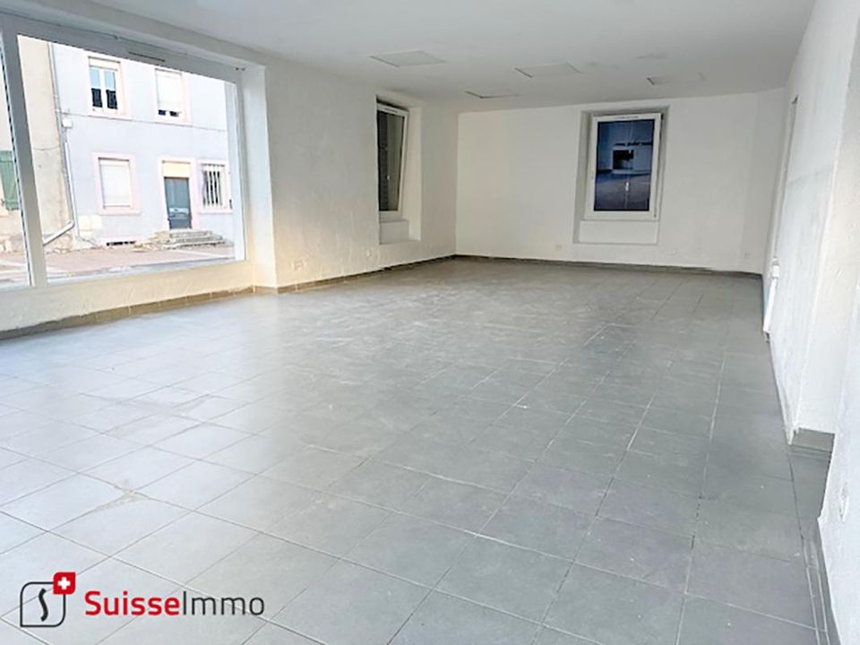 L'establiment comercial a Mandeure, Doubs - foto 3