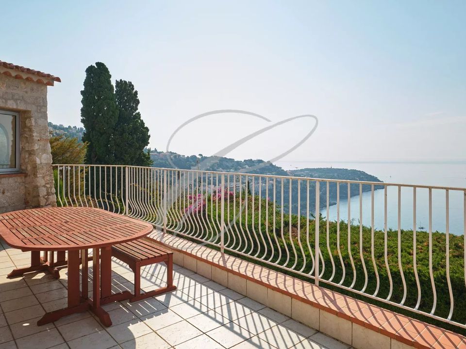 Villa i Roquebrune-Cap-Martin, Alpes-Maritimes - foto 1