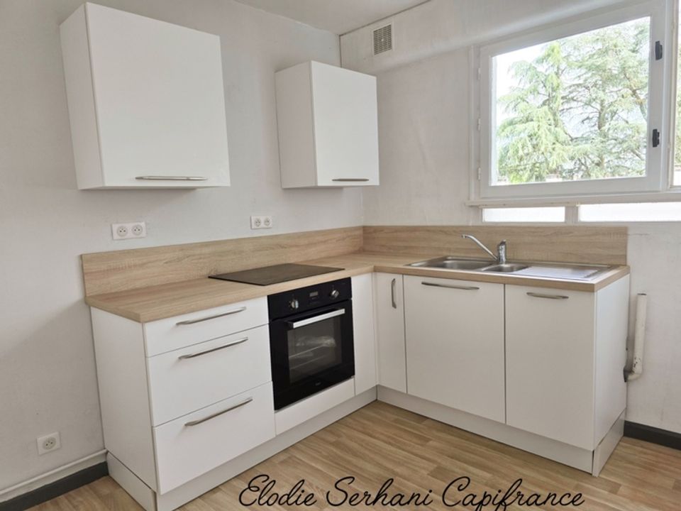 Lejlighed i Montbeliard, Doubs - foto 2