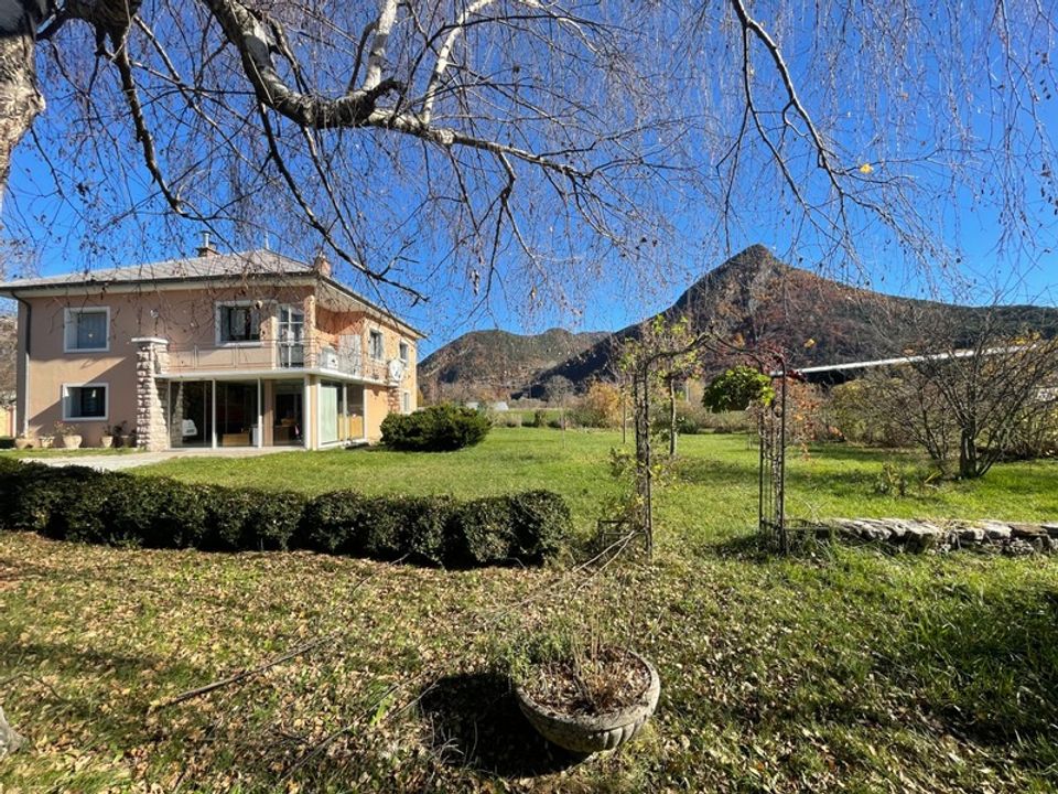 Villa em Veynes, Hautes-Alpes - foto 1