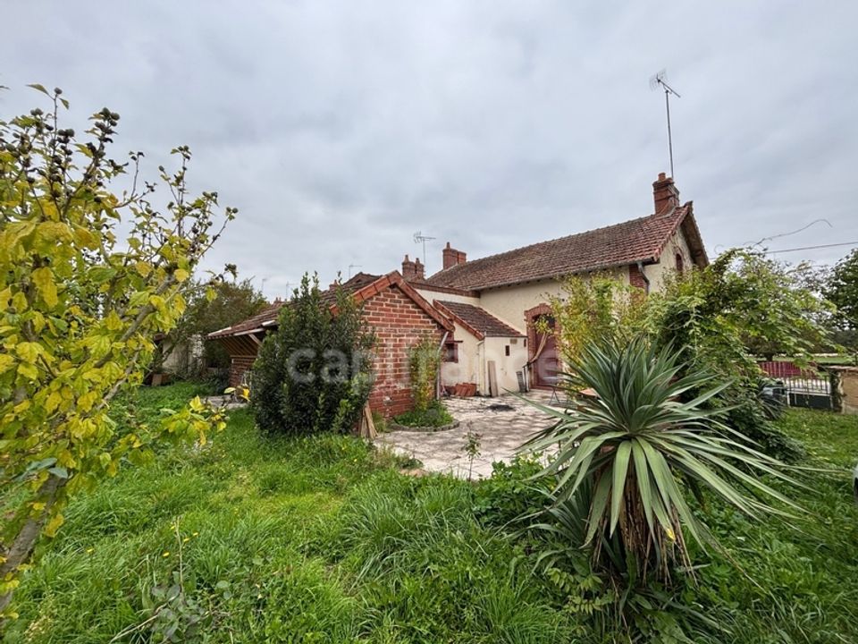 Villa i La Guerche-sur-l'Aubois, Cher - foto 1