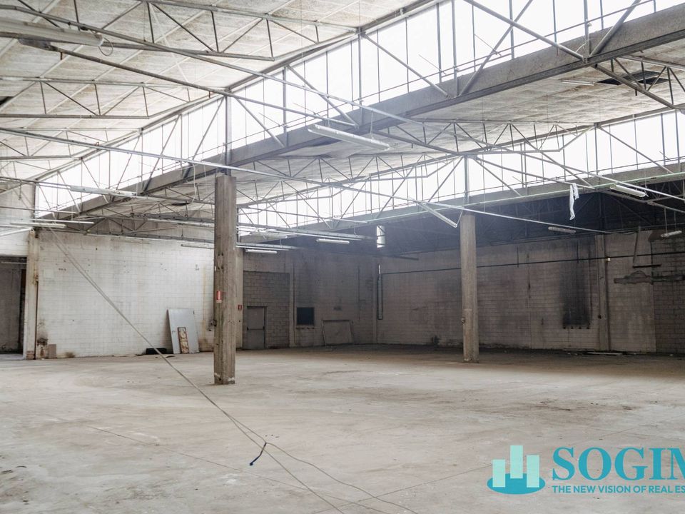 Propiedad comercial en Saronno, Varese - foto 3