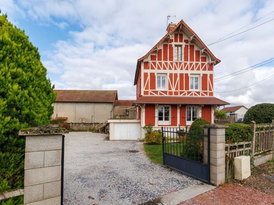 Villa i Digoin, Saone-et-Loire - bilde 1