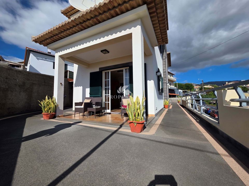 Villa i Santa Cruz, Madeira - foto 1