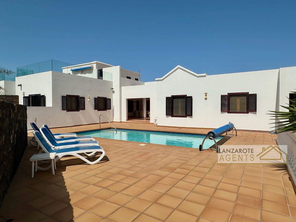 Villa i Las Brenas (Yaiza), Lanzarote - foto 1