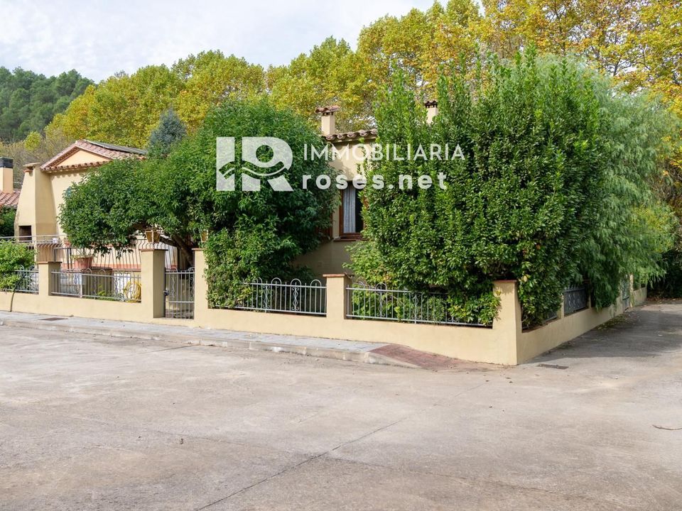 Villa i Sant Llorenc De La Muga, Gerona - foto 2