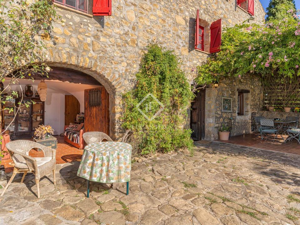 Herregård i Maia De Montcal, Gerona - bilde 3