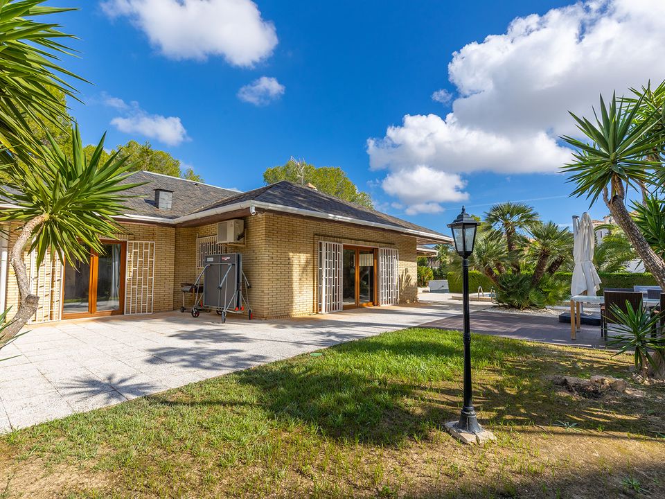 Villa i Villamartin, Alicante - foto 2