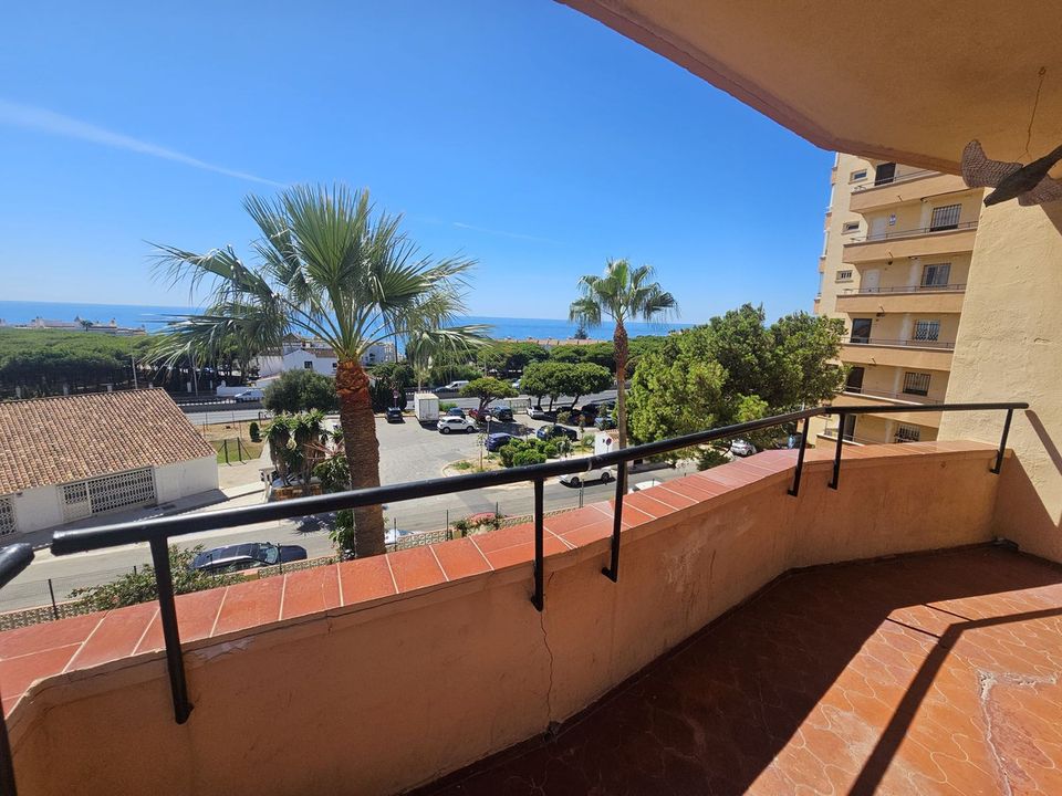 Lejlighed i Calahonda, Malaga - foto 2