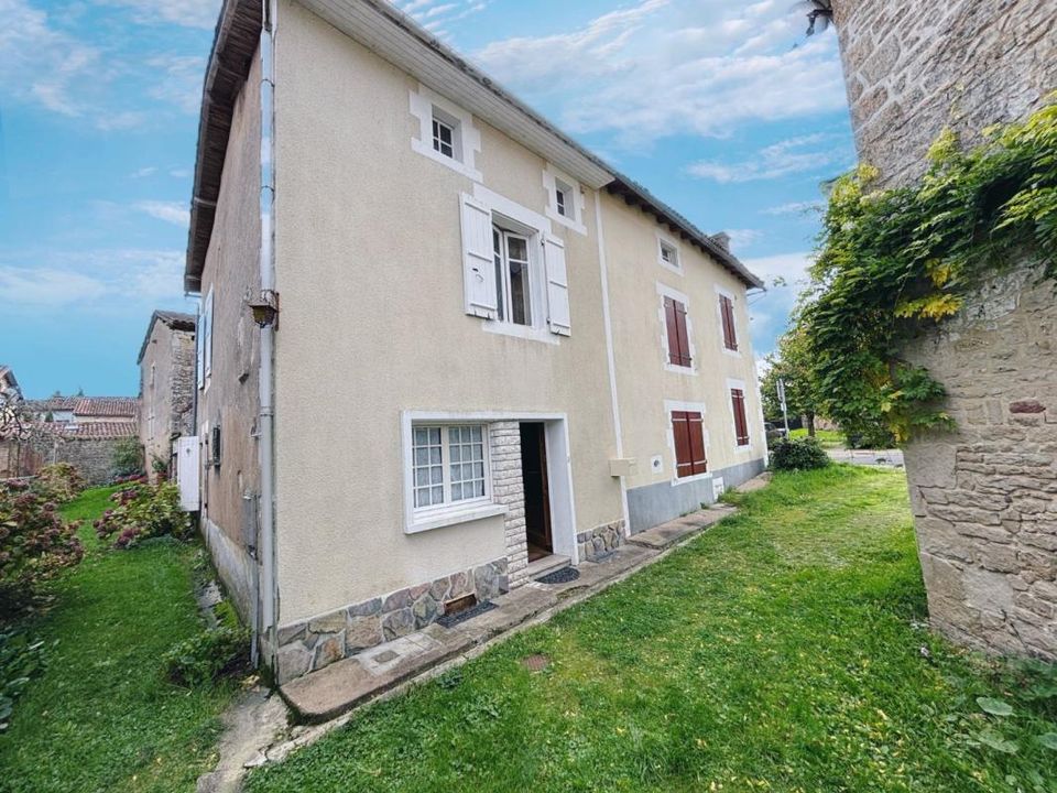 Herregård i Benest, Charente - bilde 1