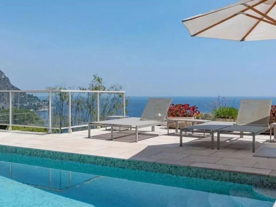 Villa i Eze, Alpes-Maritimes - foto 1