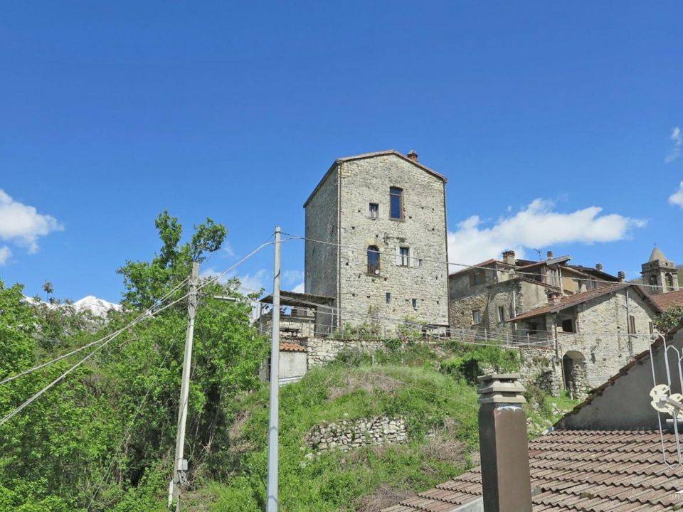 Erhvervsejendom i Villafranca in Lunigiana, Massa and Carrara - foto 2