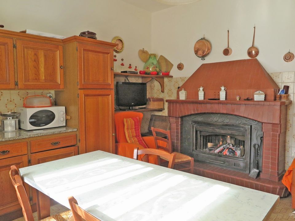 Erhvervsejendom i Fivizzano, Massa and Carrara - foto 4
