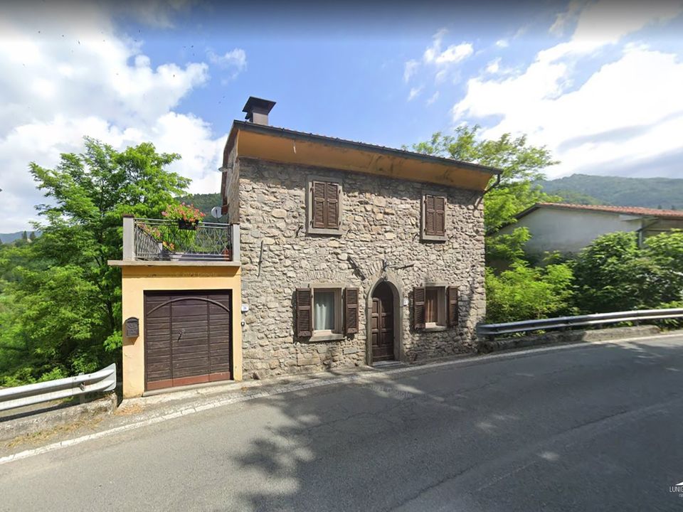 Villa i Fivizzano, Massa and Carrara - foto 1