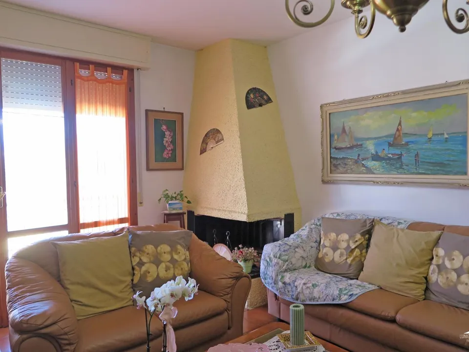 Apartamento en Villafranca in Lunigiana, Massa and Carrara - foto 2