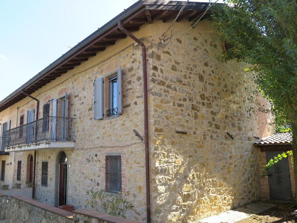 Rækkehus i Bagnone, Massa and Carrara - foto 1