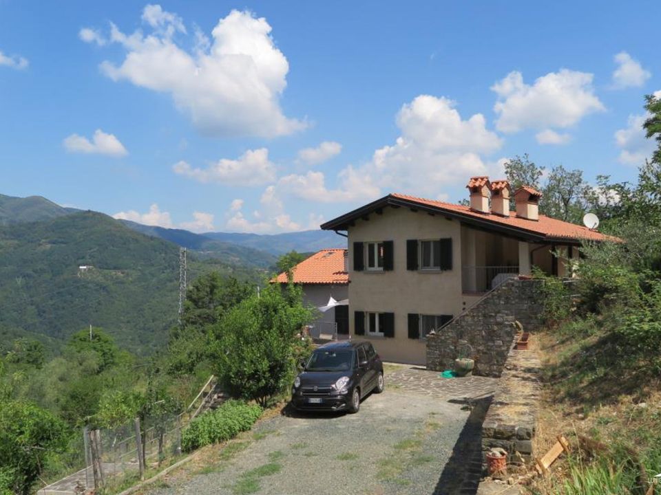 Villa i Pontremoli, Massa and Carrara - bilde 1