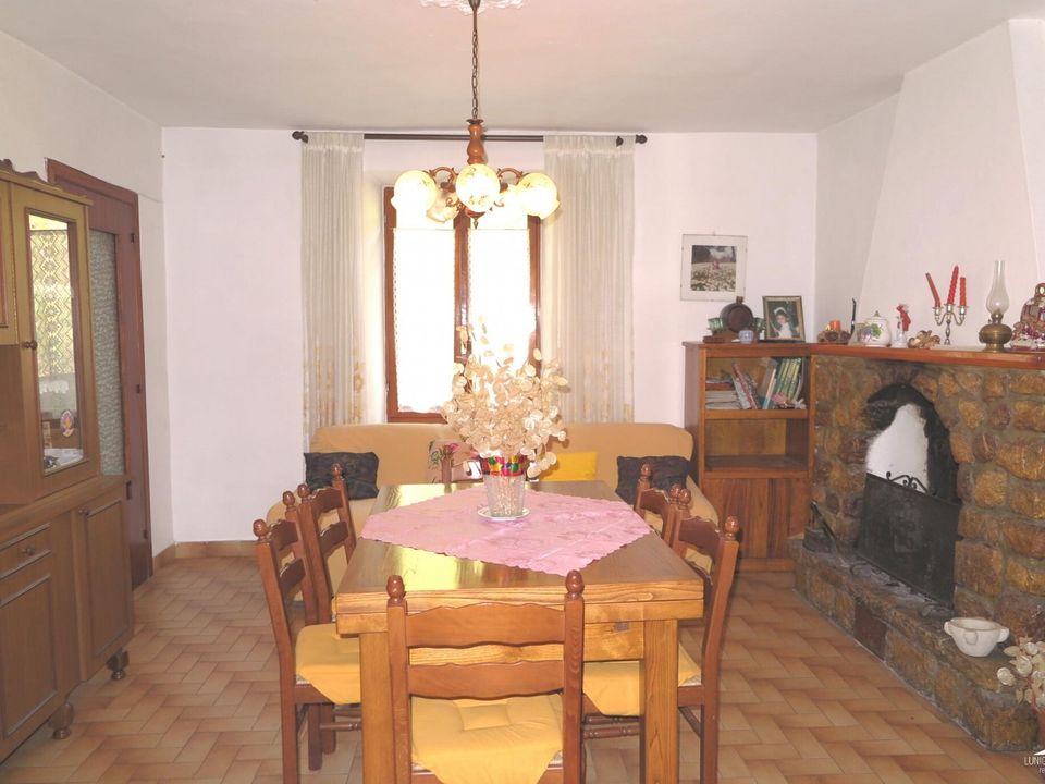 Casa adossada a Fivizzano, Massa and Carrara - foto 3