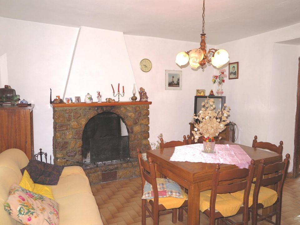 Casa adossada a Fivizzano, Massa and Carrara - foto 4