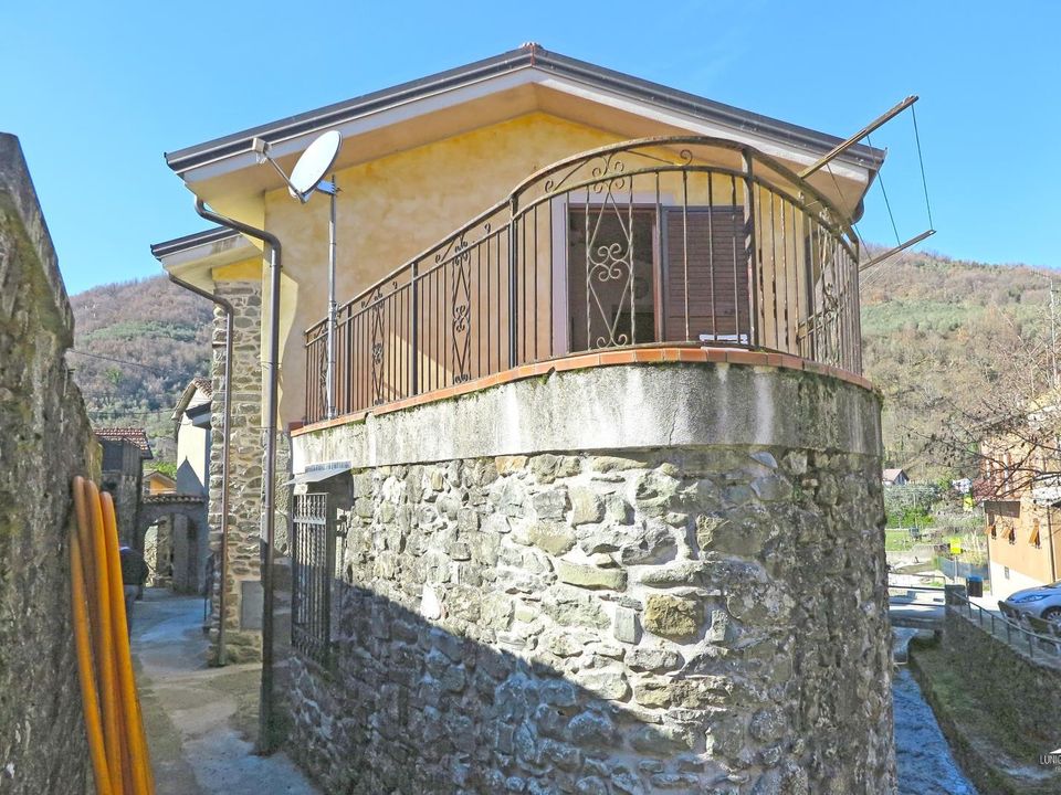 Villa i Casola in Lunigiana, Massa and Carrara - foto 3