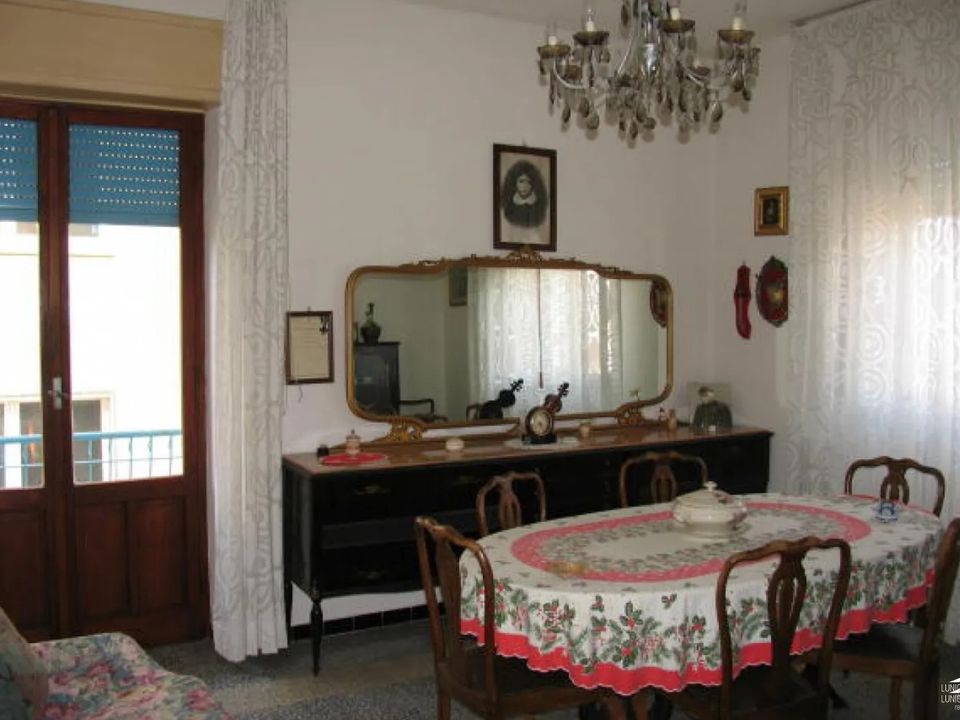 Lejlighed i Villafranca in Lunigiana, Massa and Carrara - foto 1