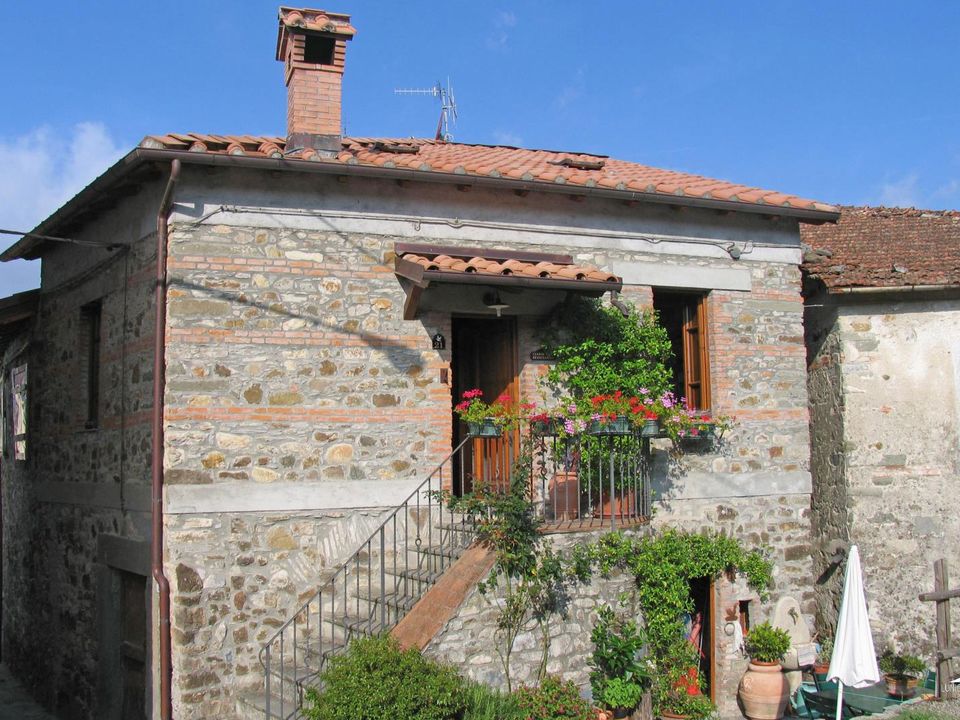 Rækkehus i Bagnone, Massa and Carrara - foto 1