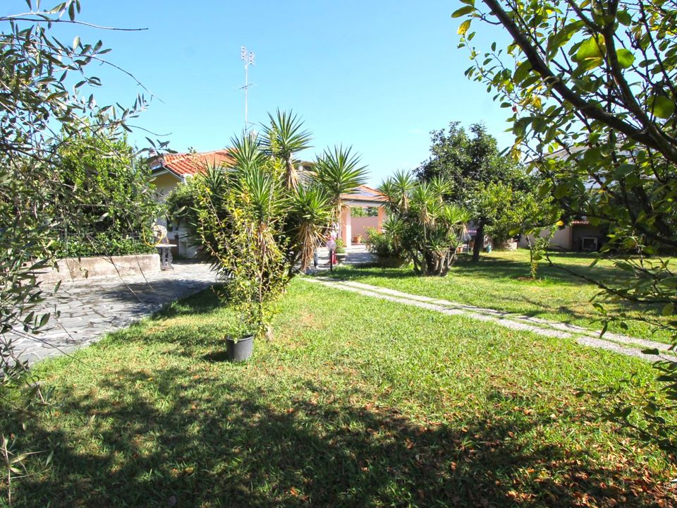 Villa a Carrara, Massa and Carrara - foto 5