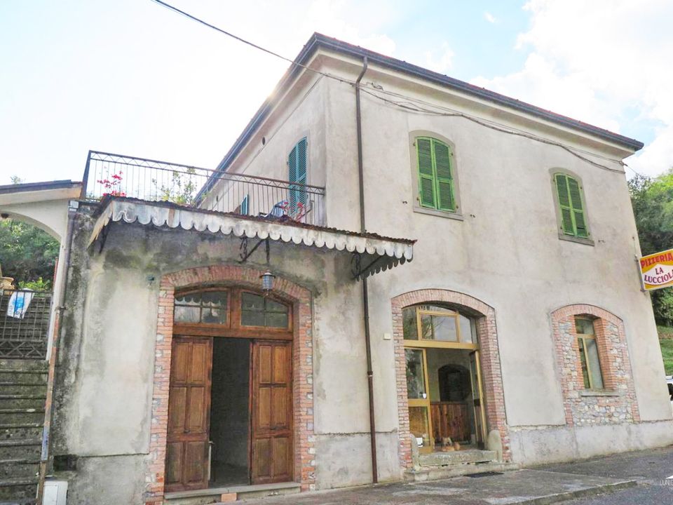 Villa i Mulazzo, Massa and Carrara - foto 1