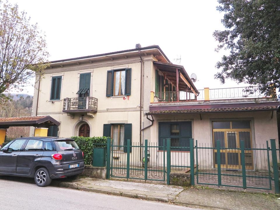 Villa i Bagnone, Massa and Carrara - foto 1
