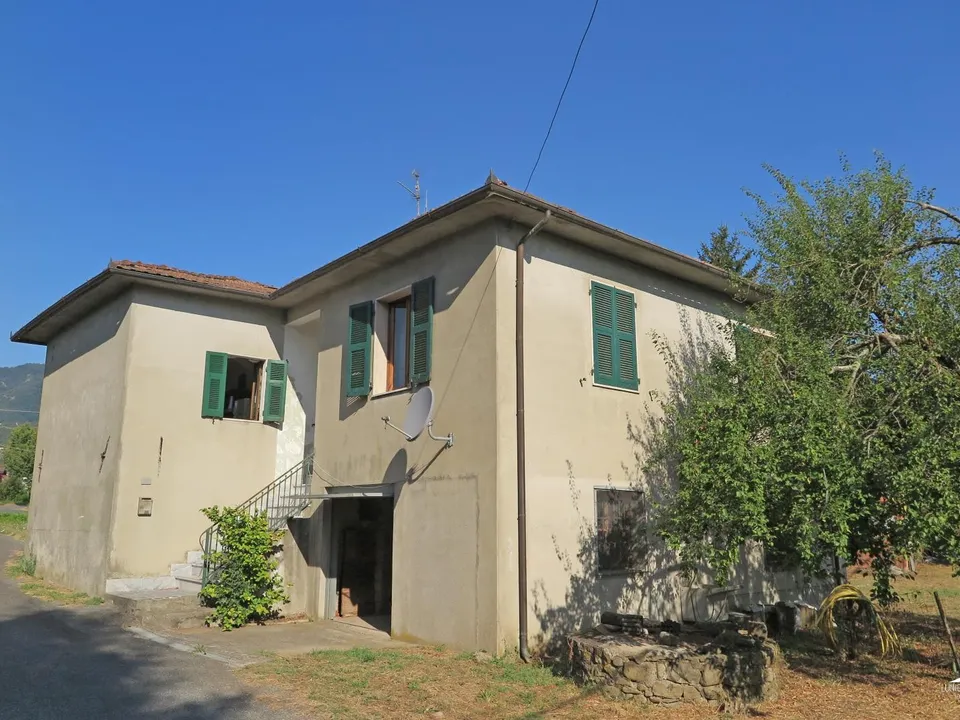 Villa i Mulazzo, Massa and Carrara - foto 1
