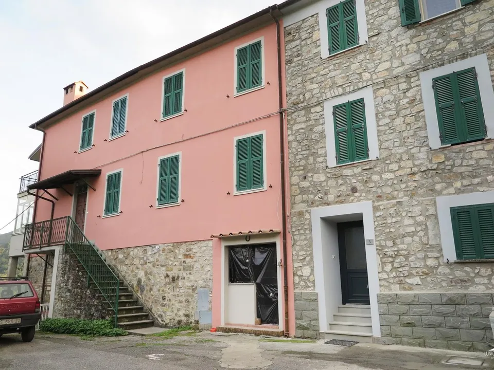 Rekkehus i Bagnone, Massa and Carrara - bilde 1