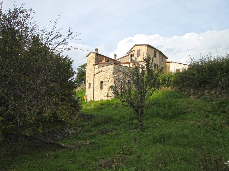Landejendom i Fivizzano, Massa and Carrara - foto 1