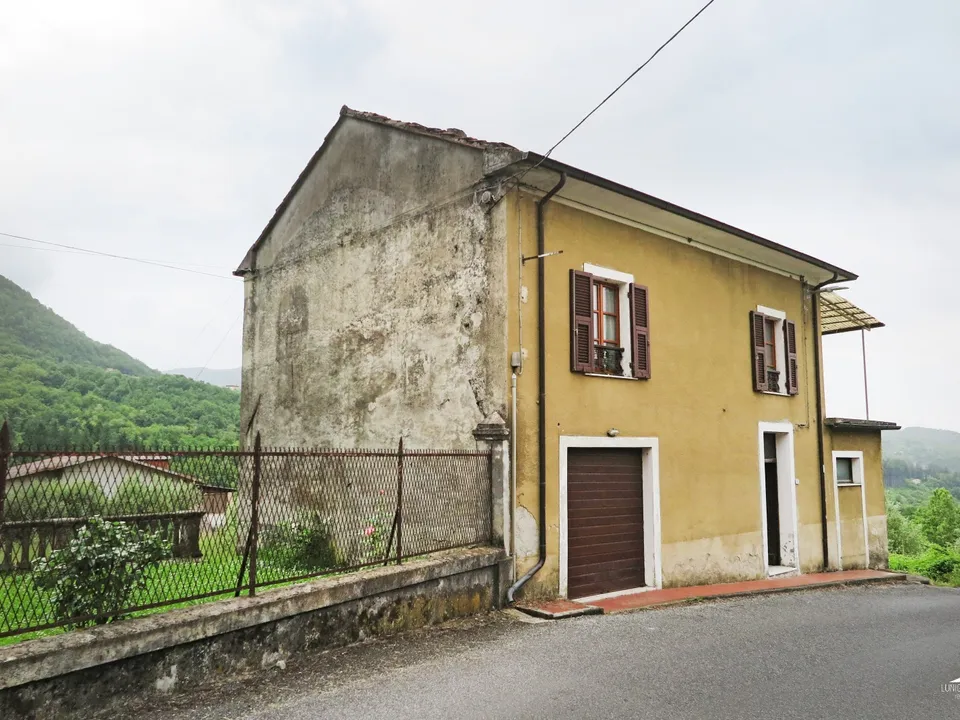 Villa i Bagnone, Massa and Carrara - foto 1