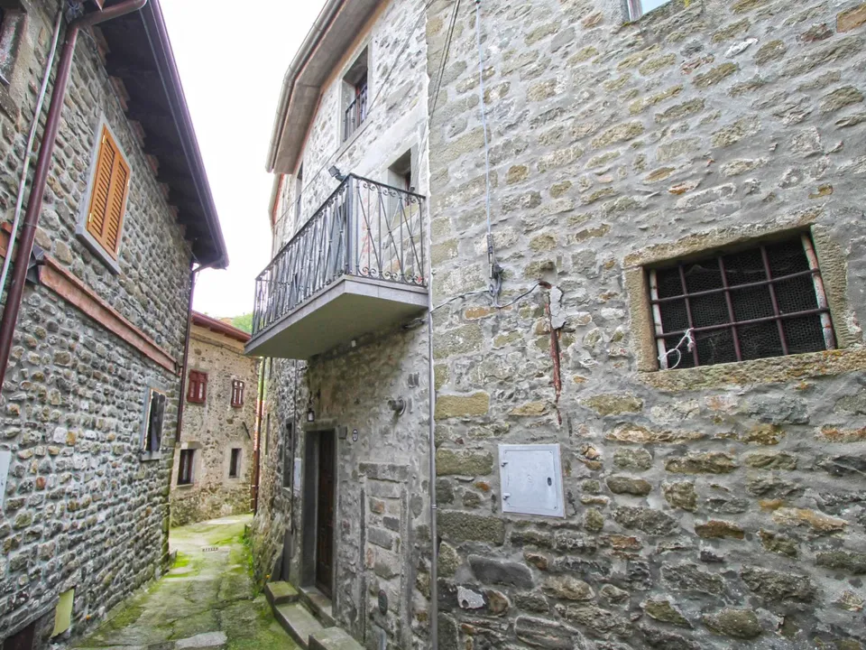Landejendom i Casola in Lunigiana, Massa and Carrara - foto 1