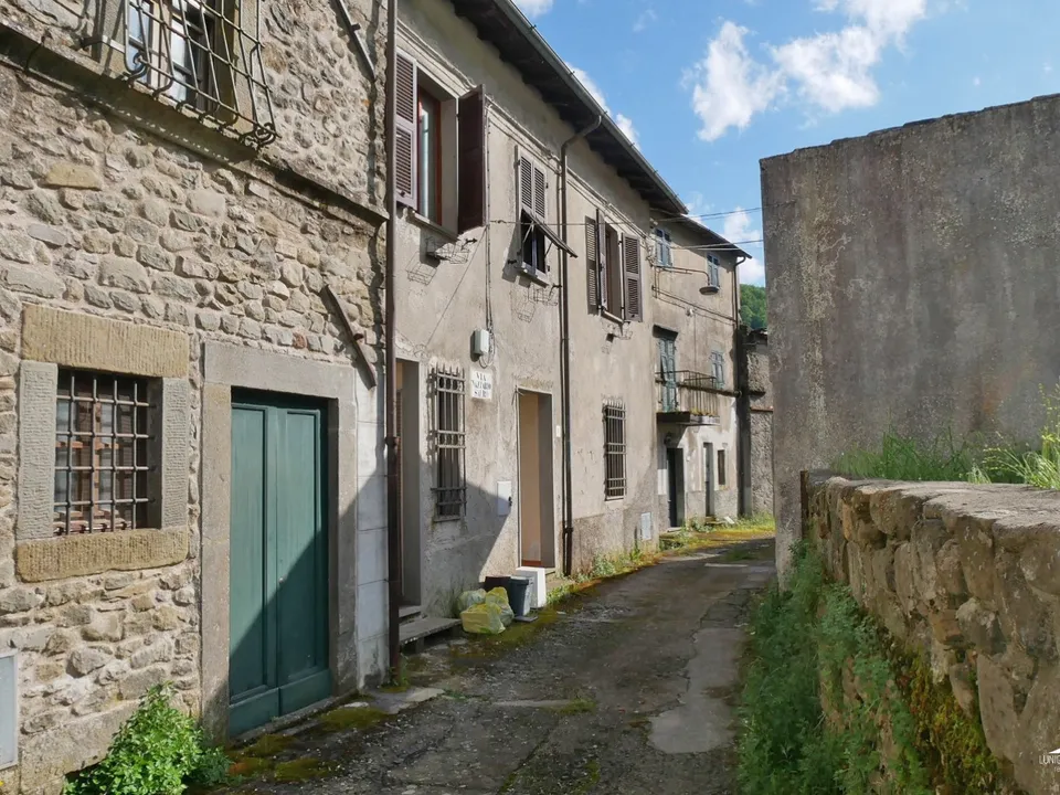 Villa i Fivizzano, Massa and Carrara - foto 1