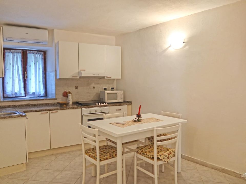 Rækkehus i Fivizzano, Massa and Carrara - foto 1