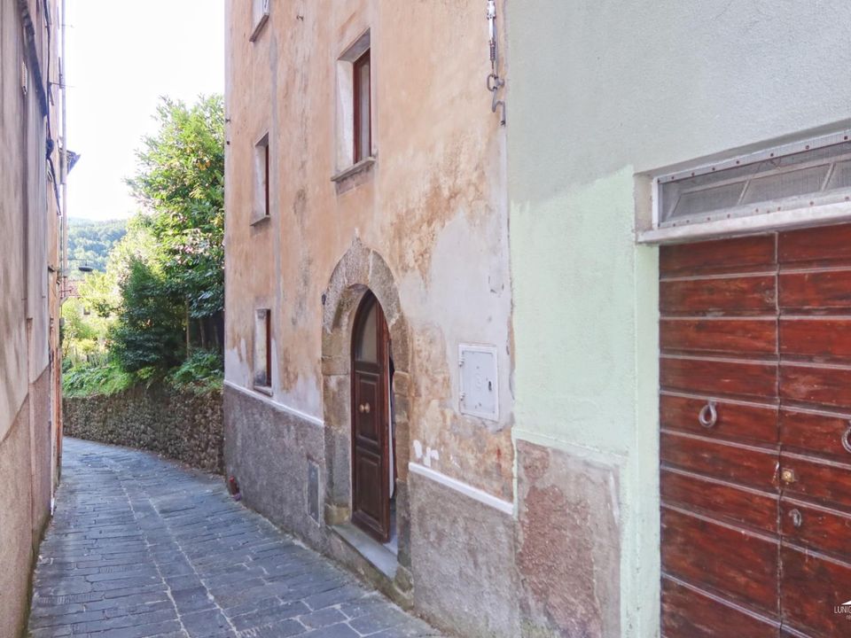 Rækkehus i Fivizzano, Massa and Carrara - foto 4