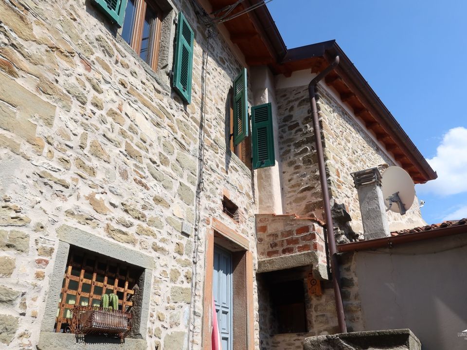 Rækkehus i Casola in Lunigiana, Massa and Carrara - foto 3