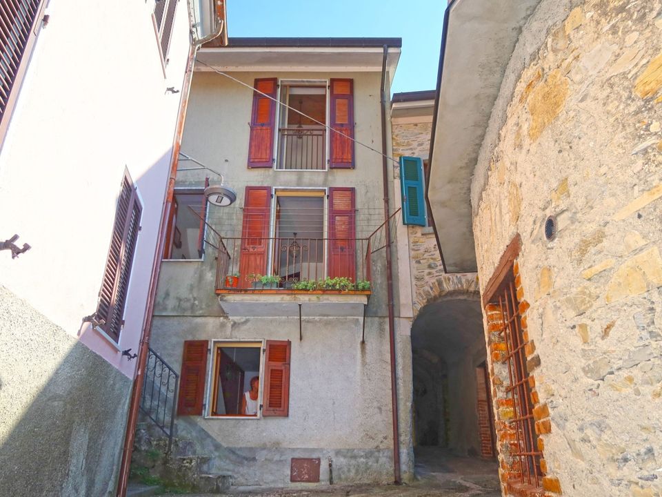 Rækkehus i Bagnone, Massa and Carrara - foto 1