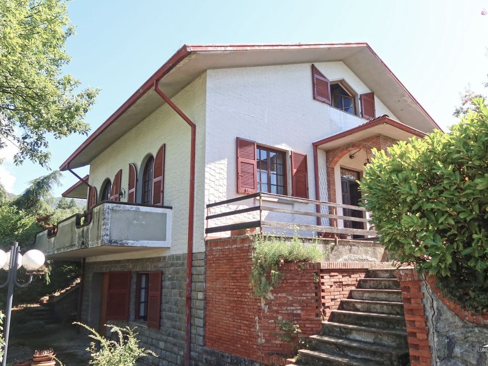 Villa i Fivizzano, Massa and Carrara - foto 1