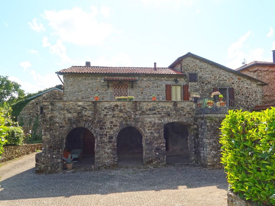 Erhvervsejendom i Filattiera, Massa and Carrara - foto 3