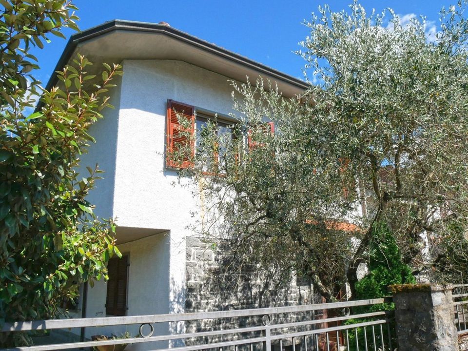 Villa - Fivizzano, Massa and Carrara - photo 3