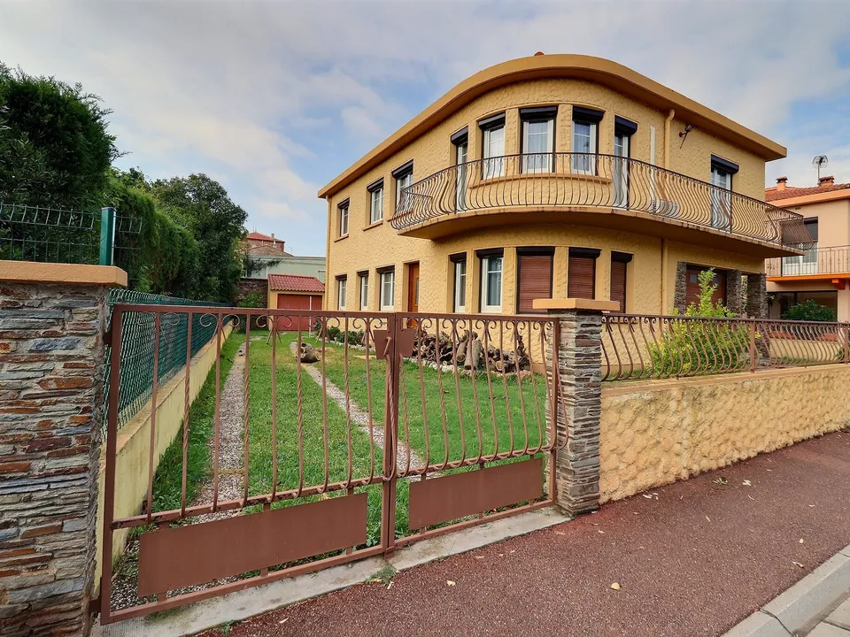 Villa i Saleilles, Pyrenees-Orientales - foto 1