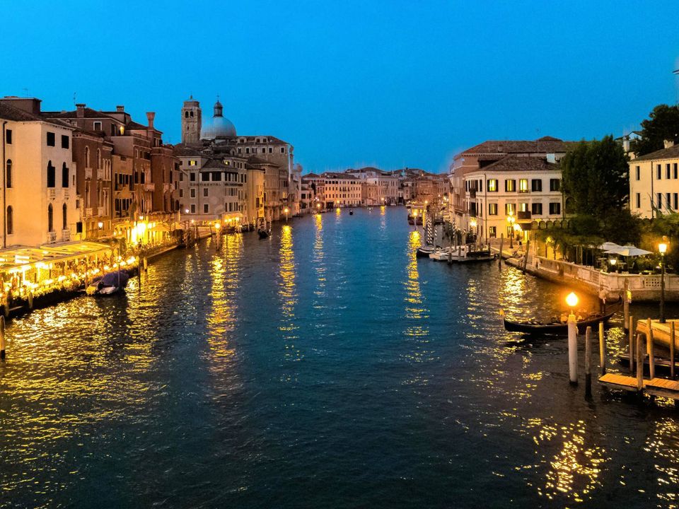Erhvervsejendom i Venice, Venice - foto 2